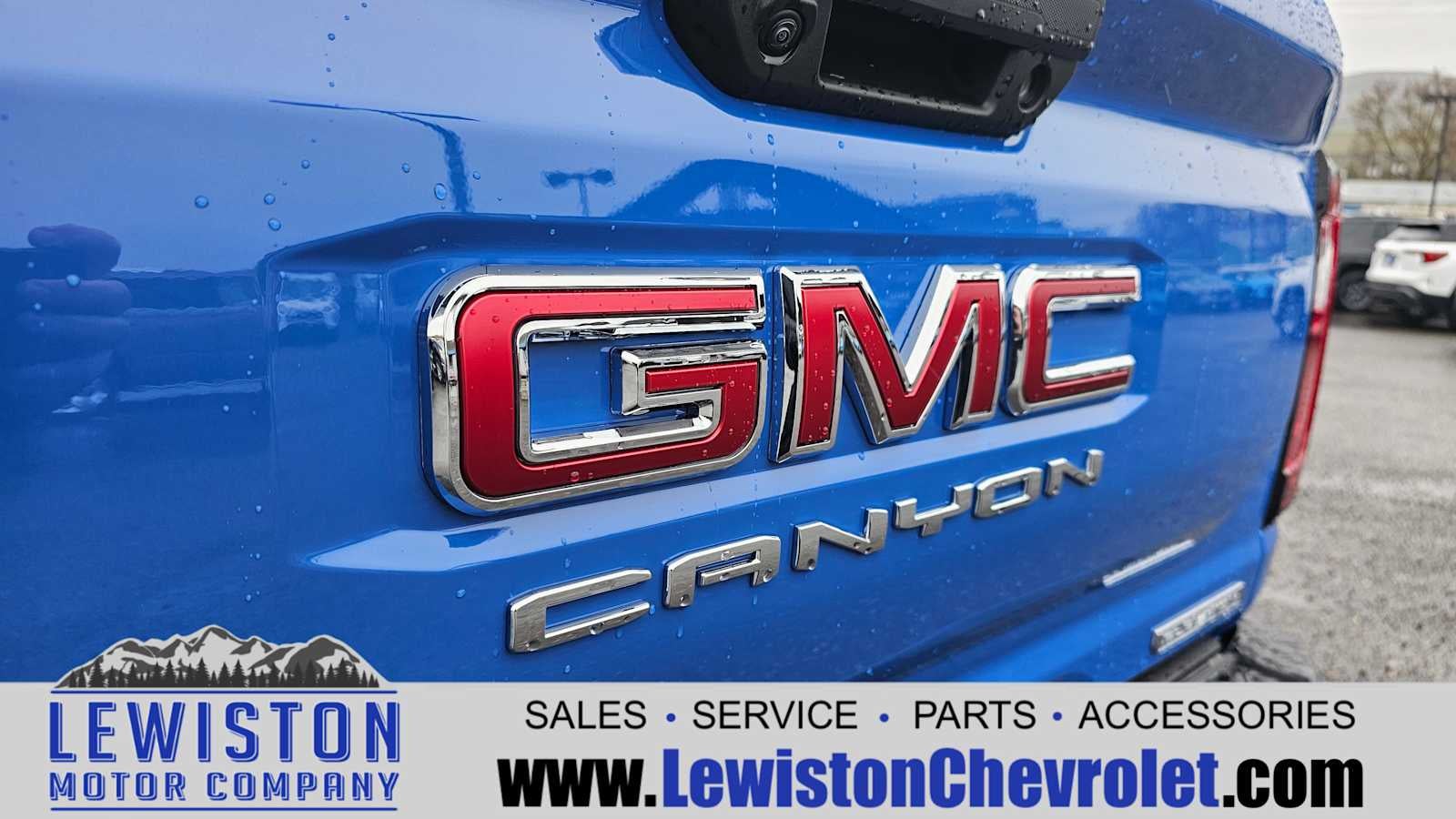 2026 GMC Canyon Elevation