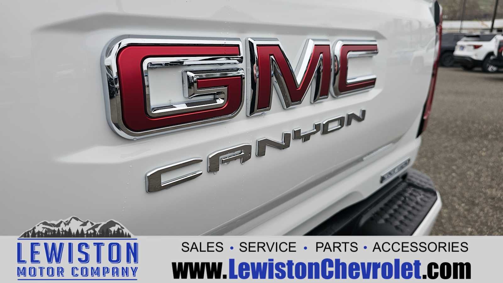 2026 GMC Canyon Elevation