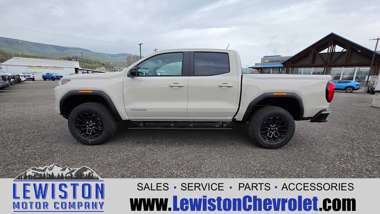 2026 GMC Canyon Elevation