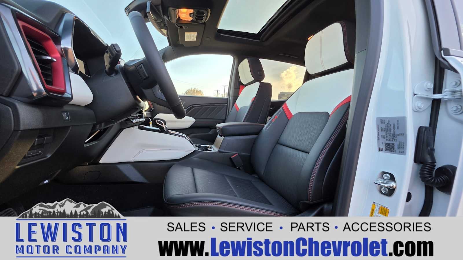 2026 GMC Canyon AT4X