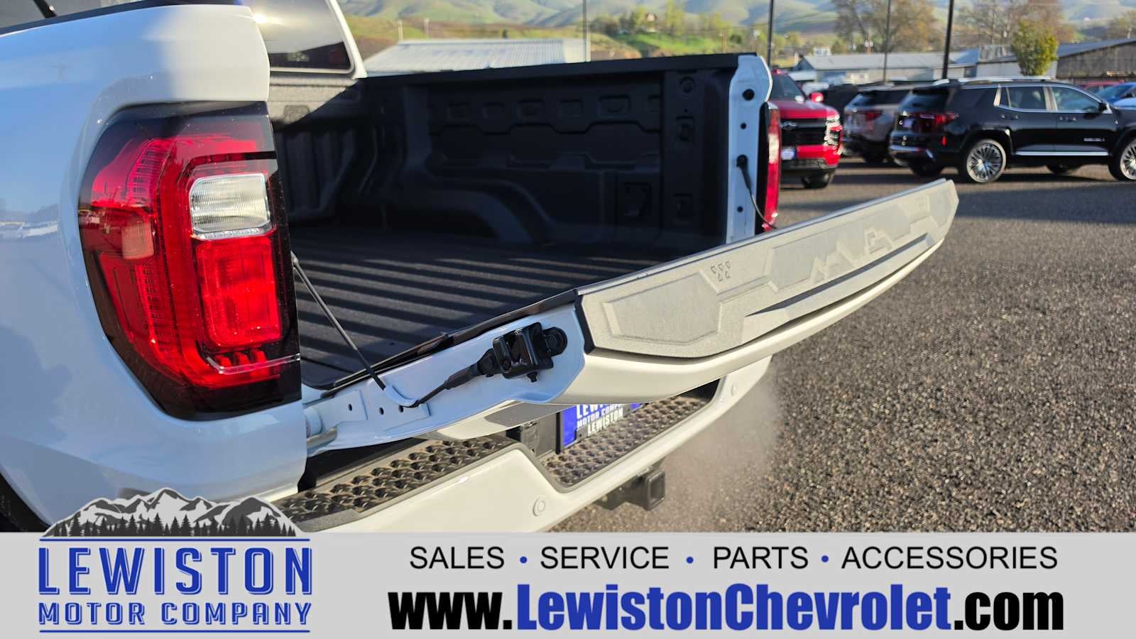 2026 GMC Canyon AT4X