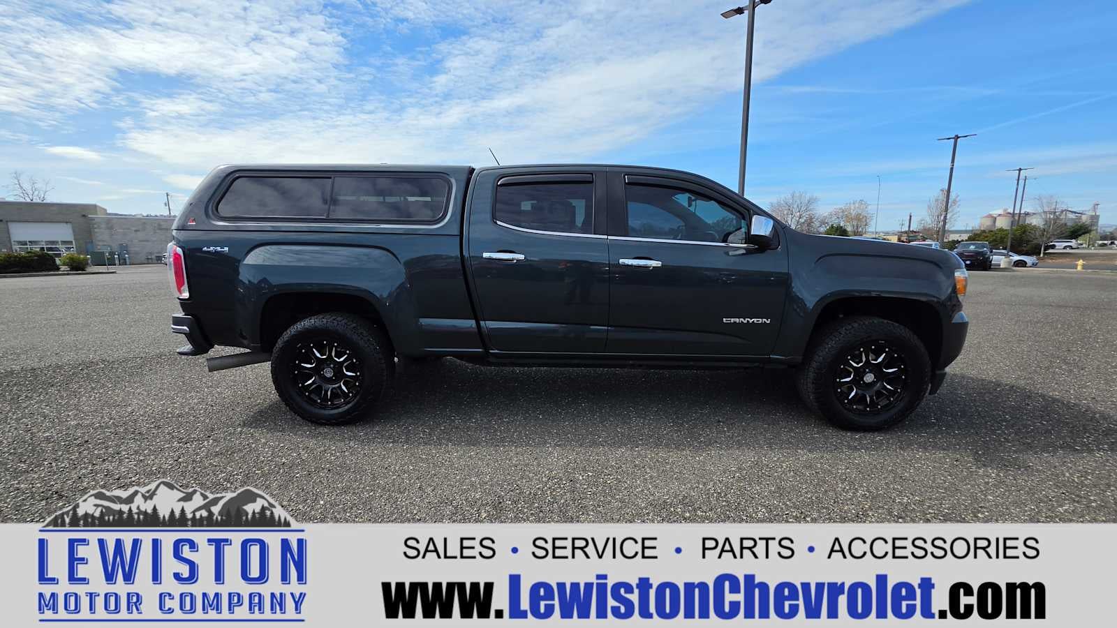 2017 GMC Canyon 4WD SLT