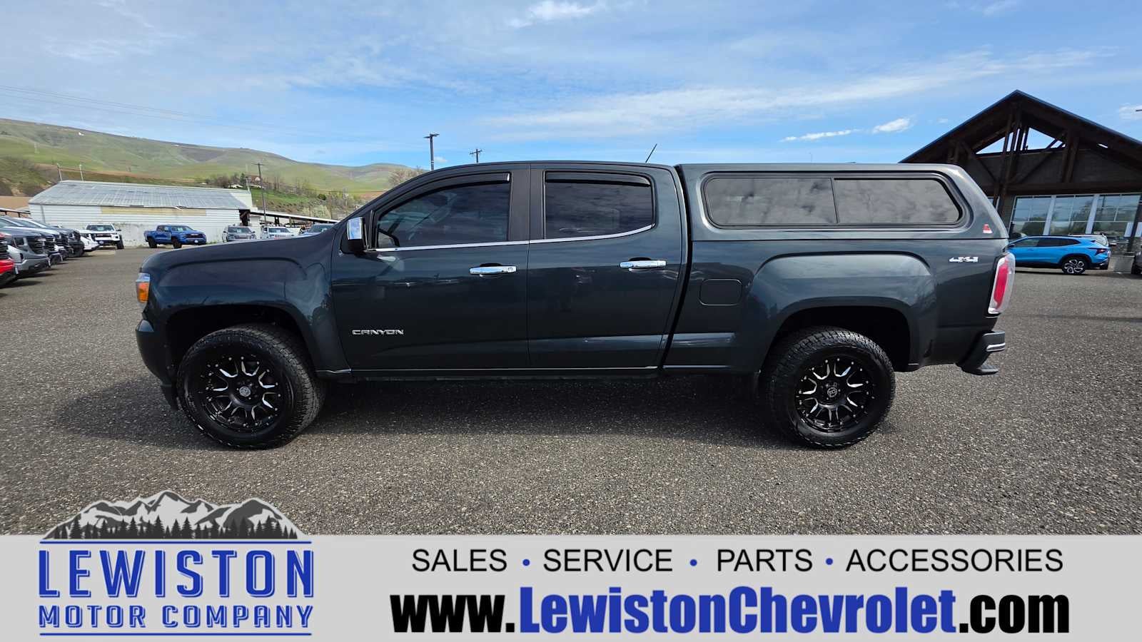 2017 GMC Canyon 4WD SLT