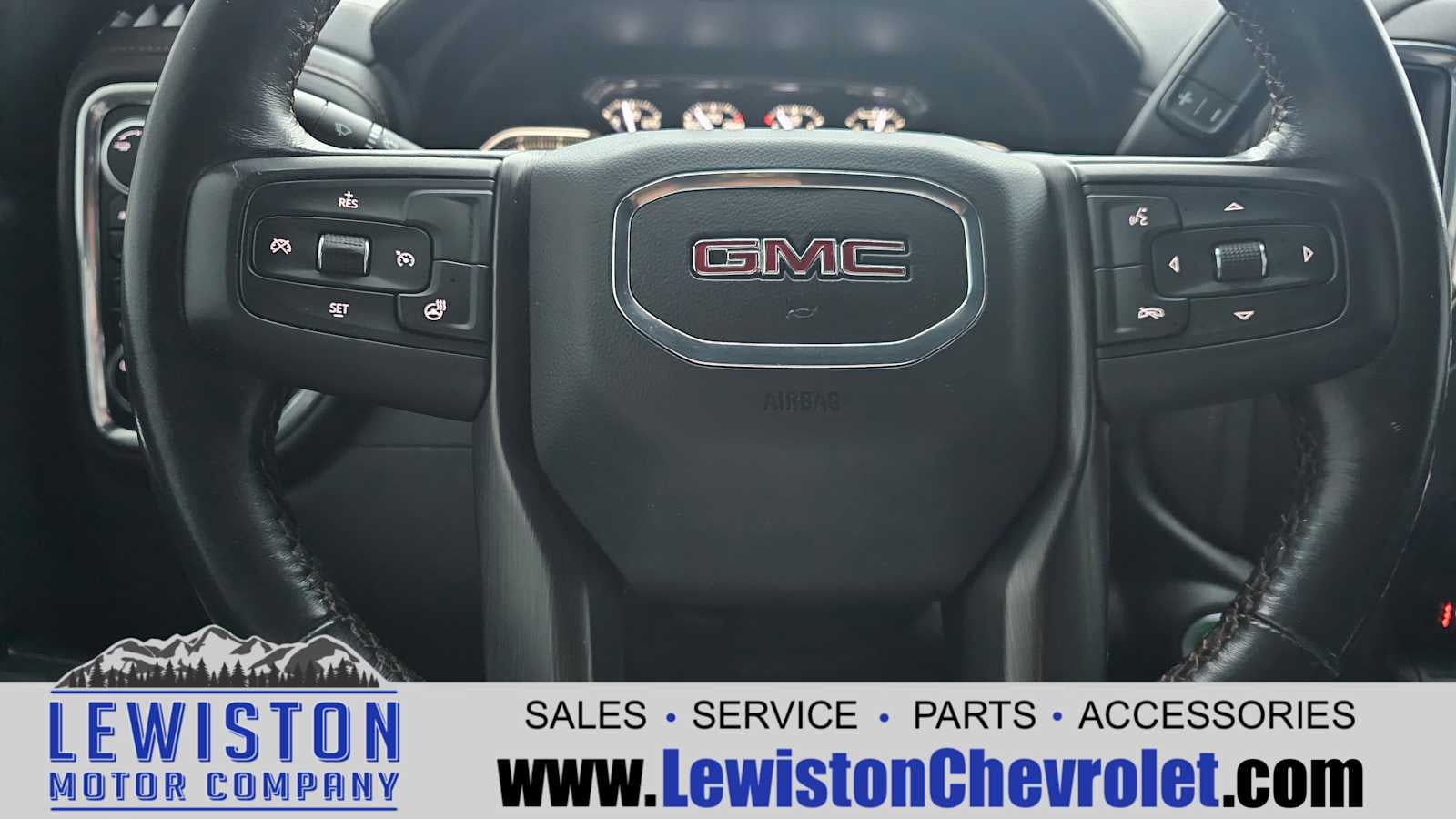 2021 GMC Sierra 1500 AT4