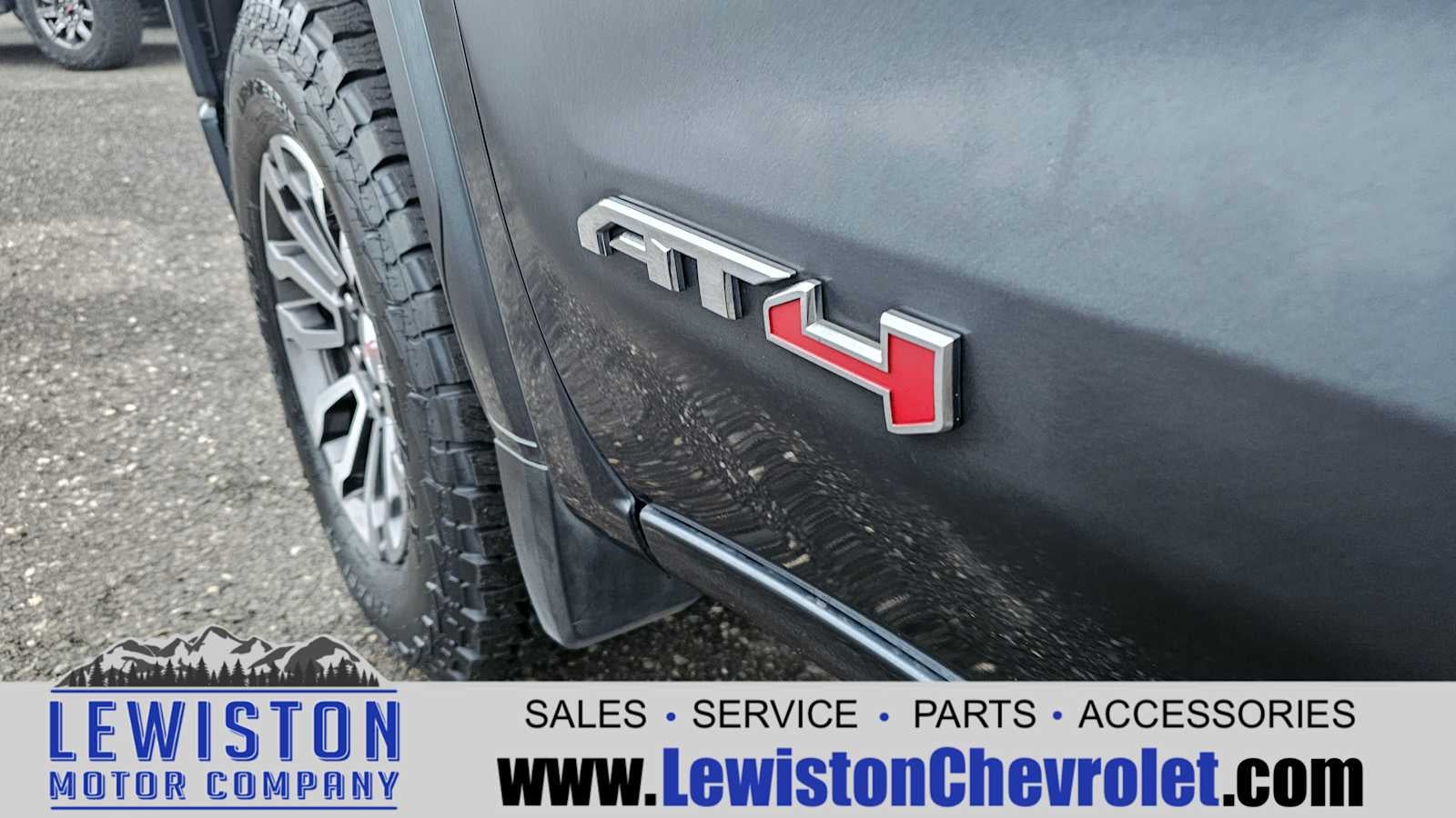 2021 GMC Sierra 1500 AT4