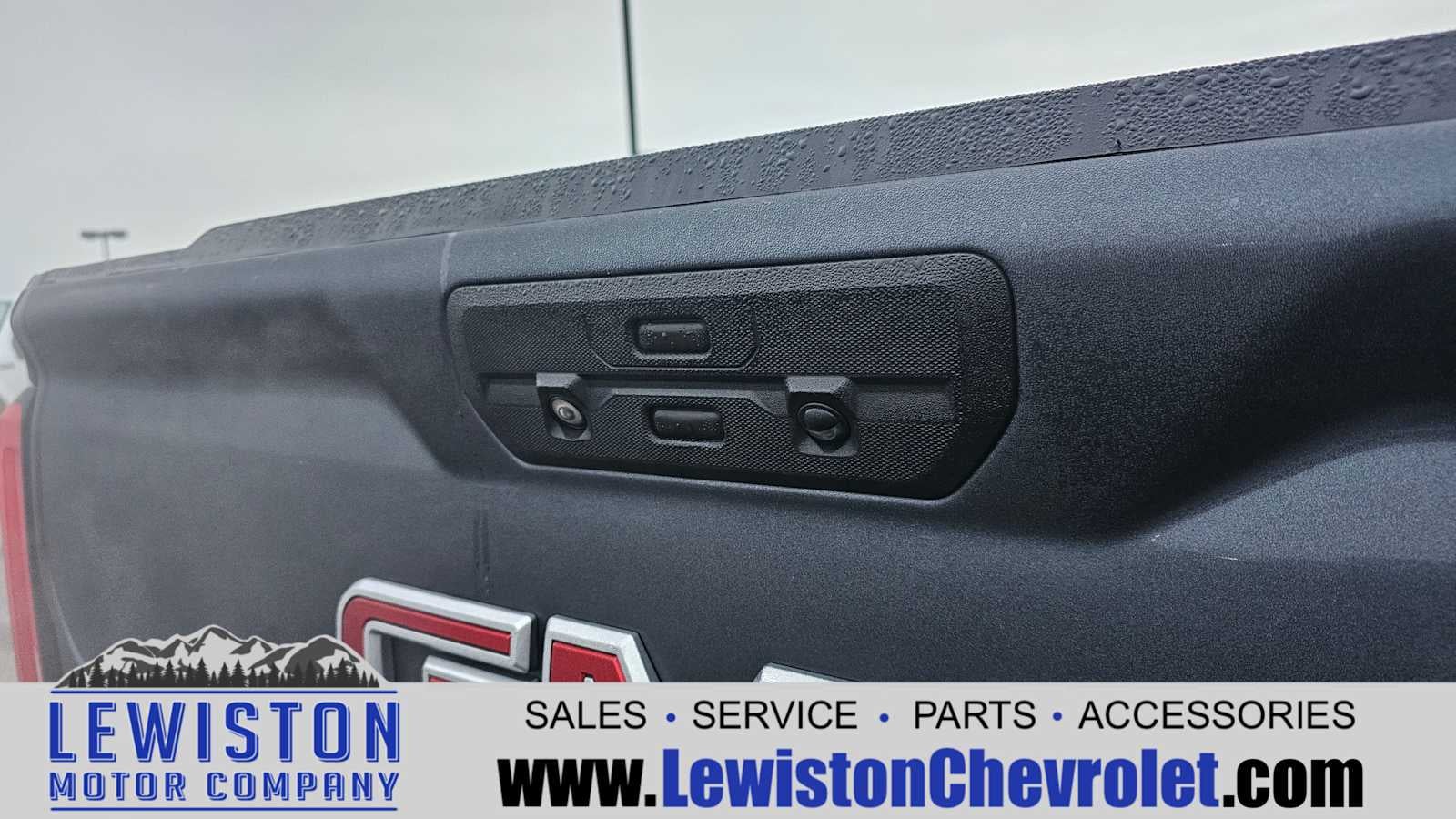 2021 GMC Sierra 1500 AT4