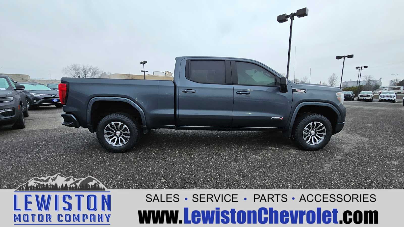 2021 GMC Sierra 1500 AT4