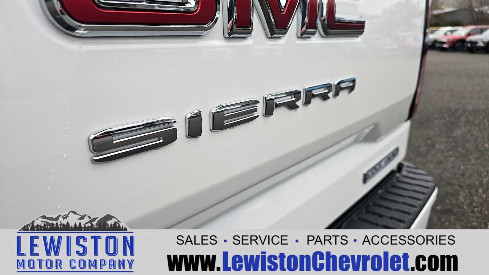 2026 GMC Sierra 1500 Elevation