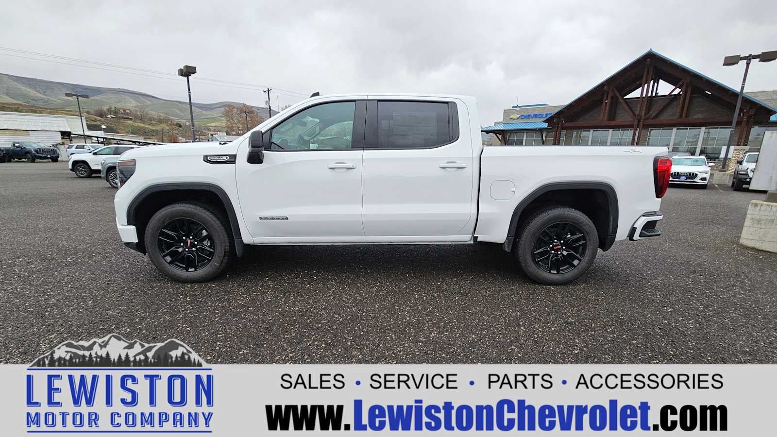 2026 GMC Sierra 1500 Elevation