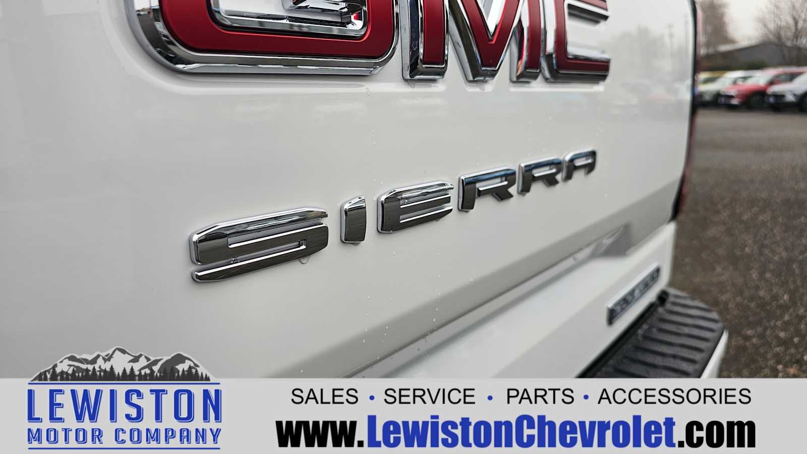2026 GMC Sierra 1500 Elevation