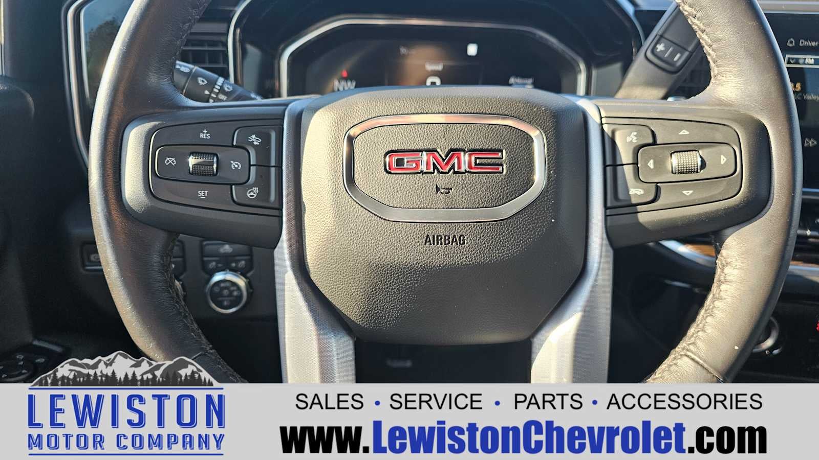 2022 GMC Sierra 1500 Elevation