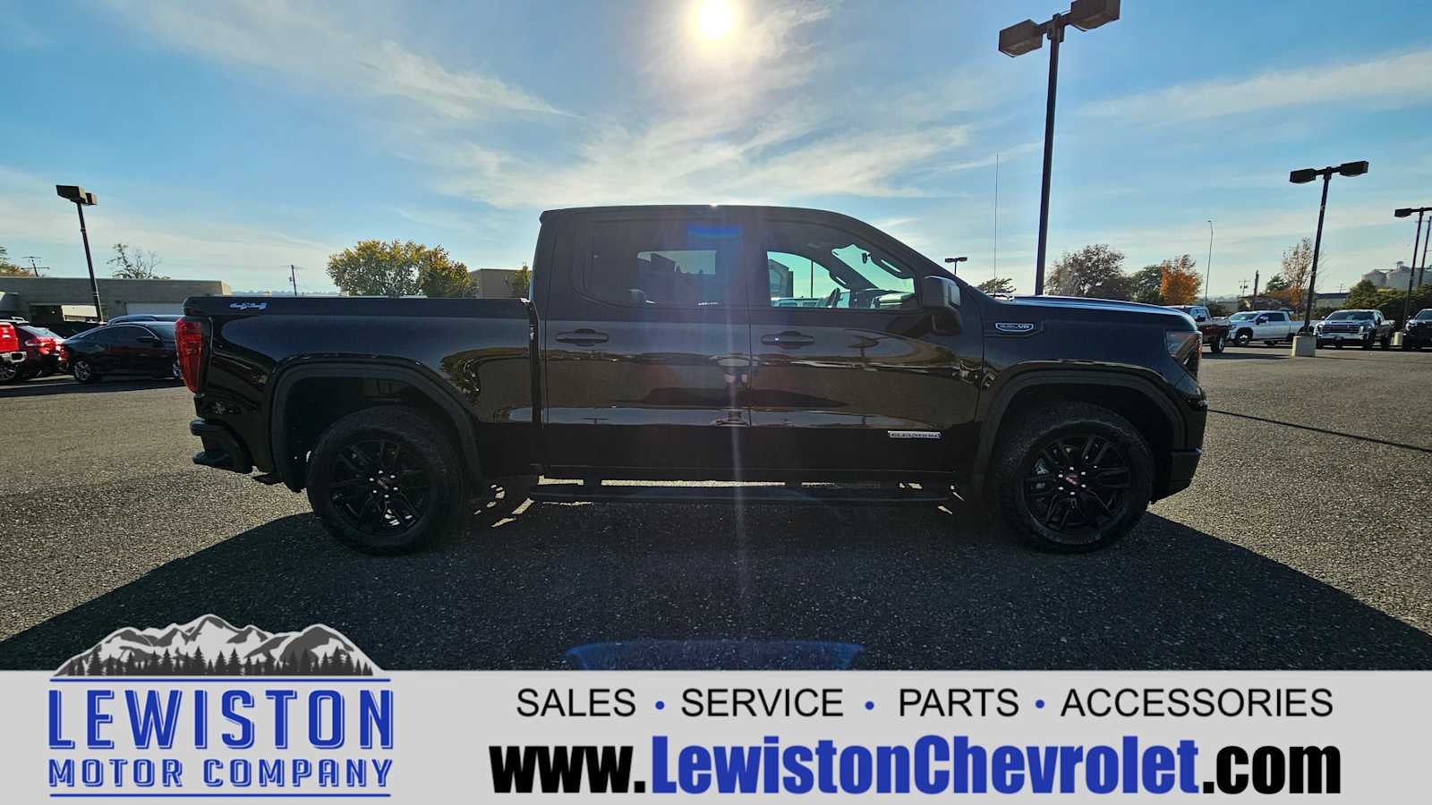 2022 GMC Sierra 1500 Elevation