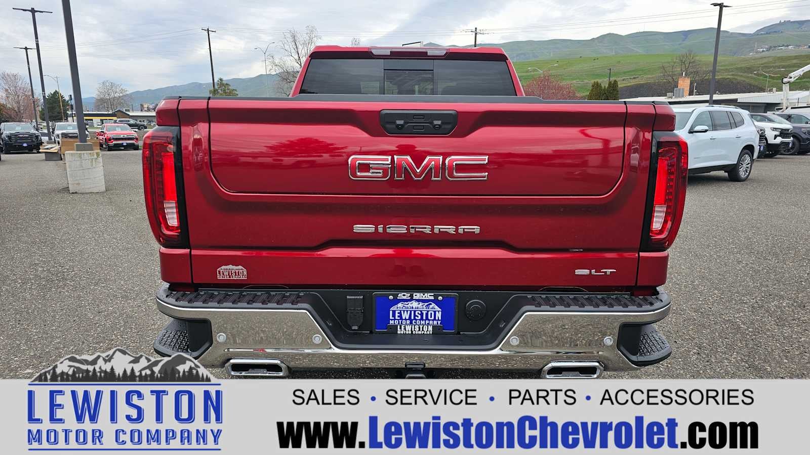 2026 GMC Sierra 1500 SLT