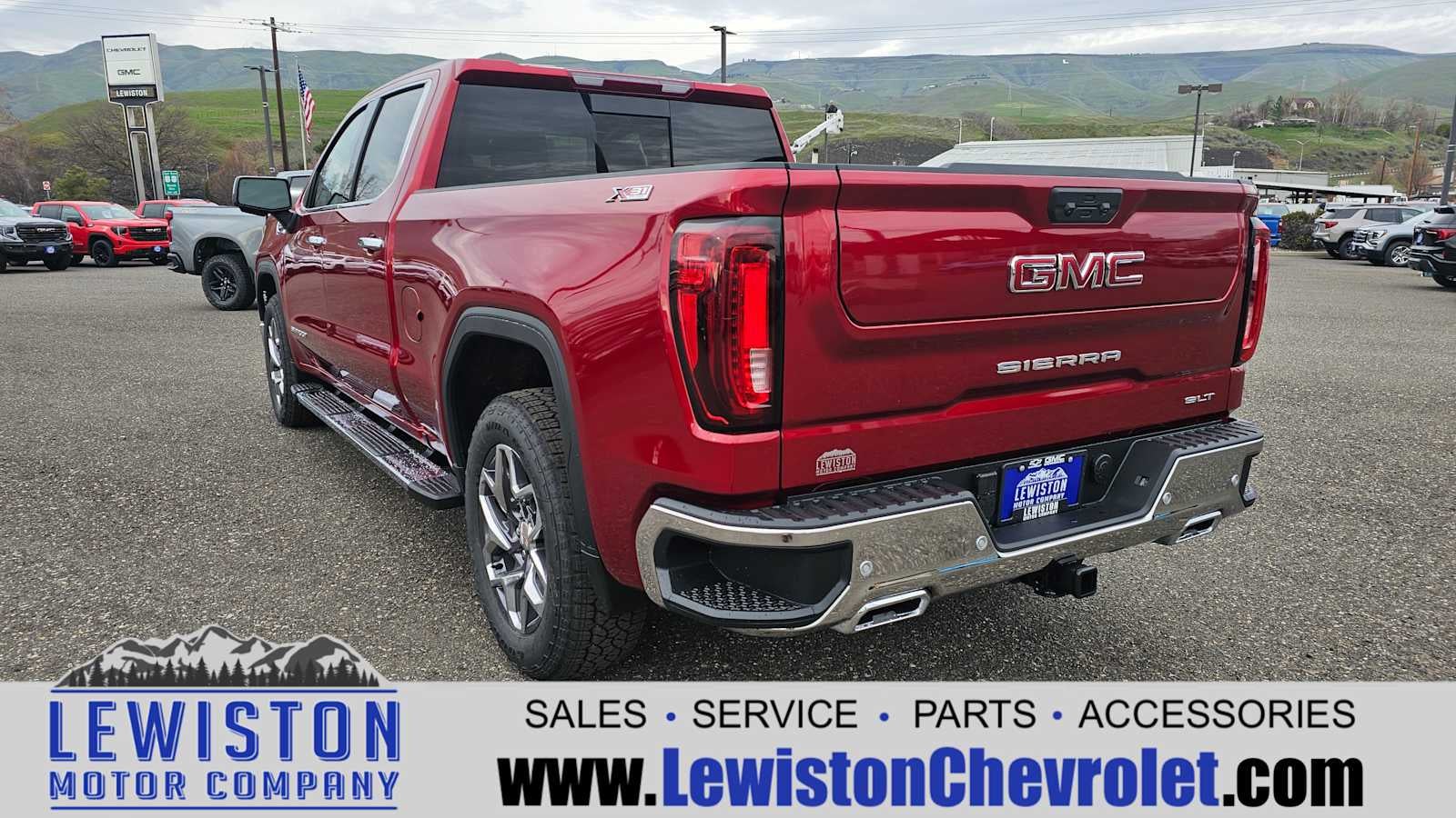 2026 GMC Sierra 1500 SLT