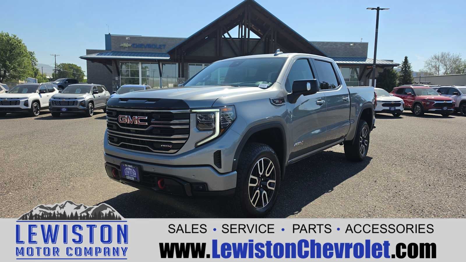 2026 GMC Sierra 4WD Crew Cab Short Box AT4's photo