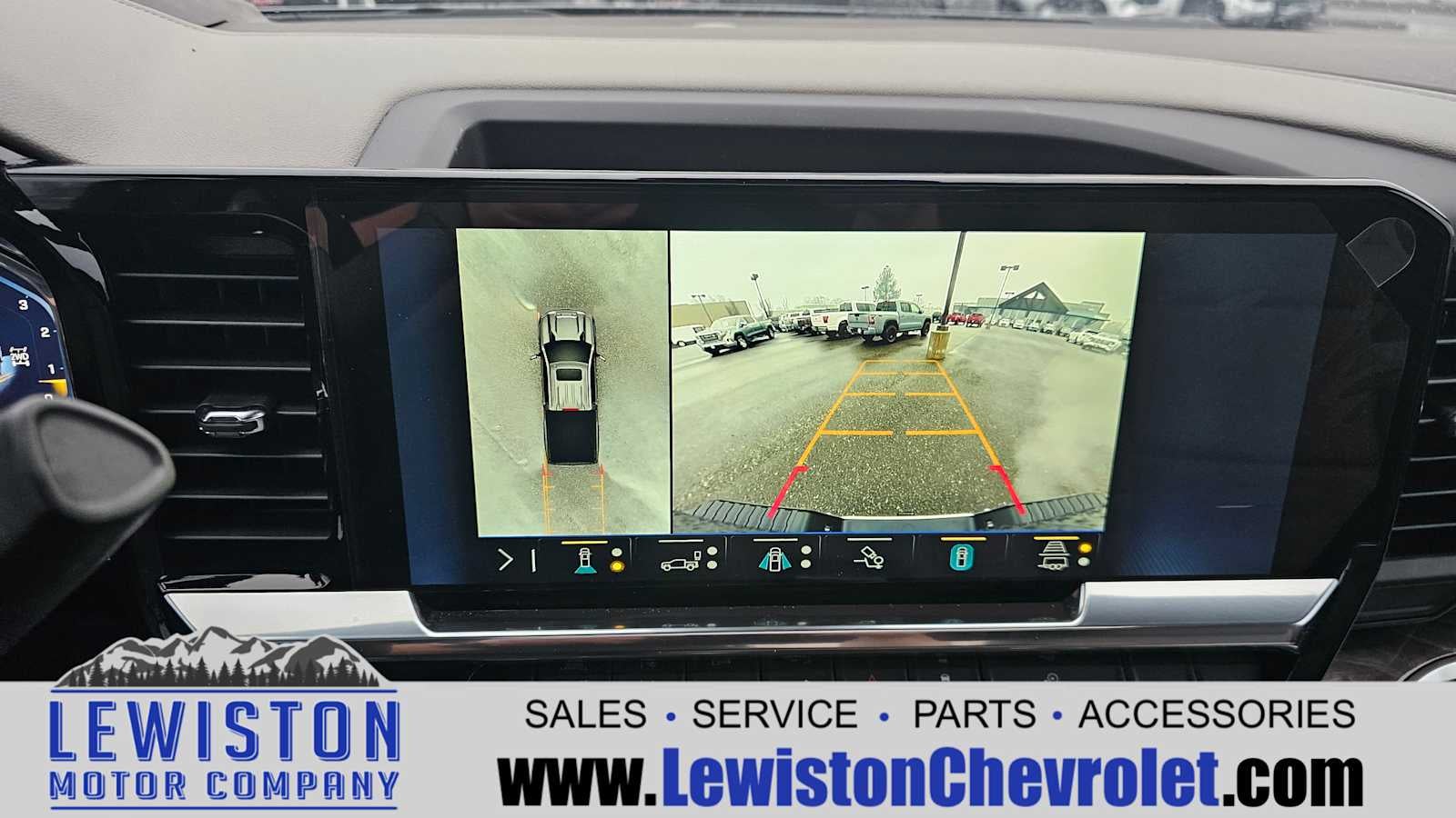 2025 Chevrolet Silverado 3500 HD LTZ