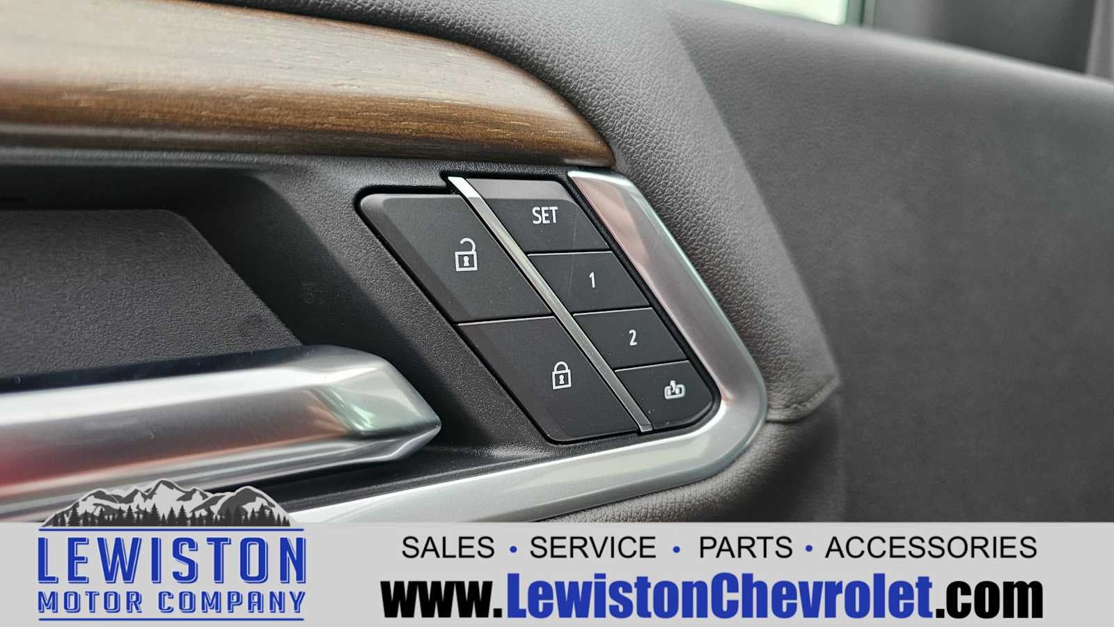 2025 Chevrolet Silverado 3500 HD High Country