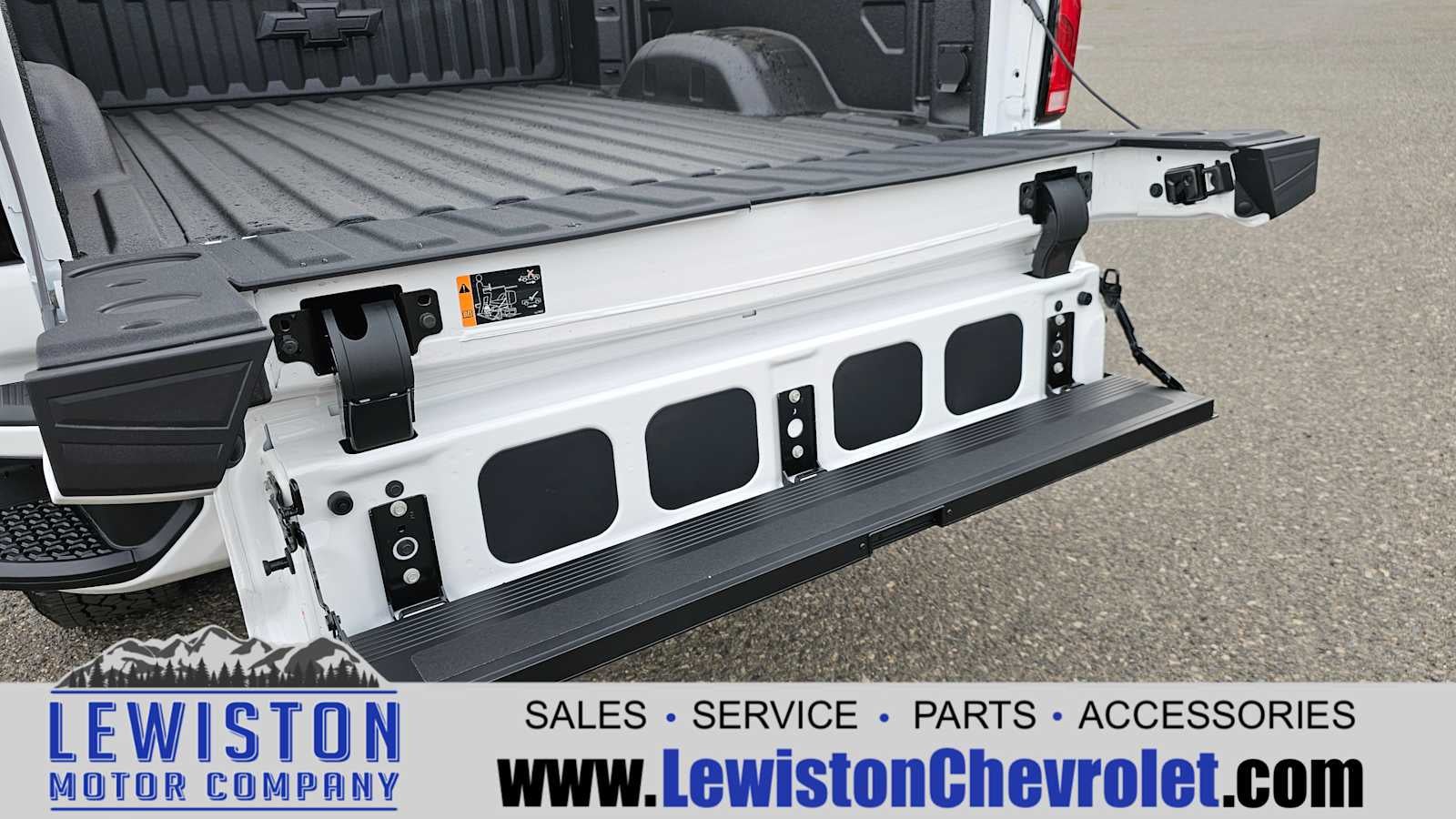 2025 Chevrolet Silverado 3500 HD High Country