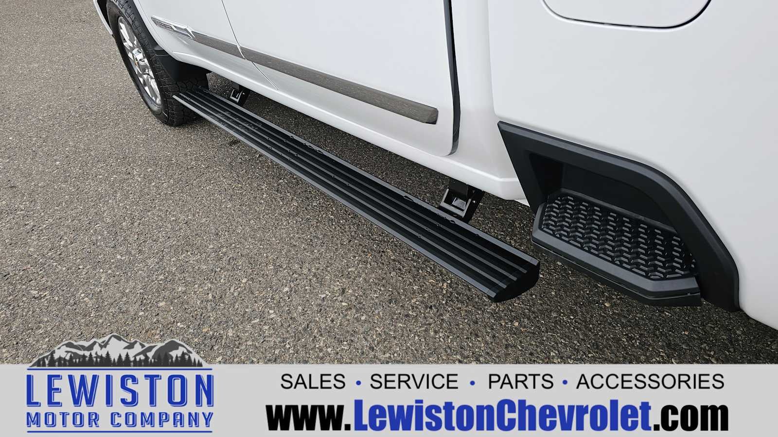 2025 Chevrolet Silverado 3500 HD High Country