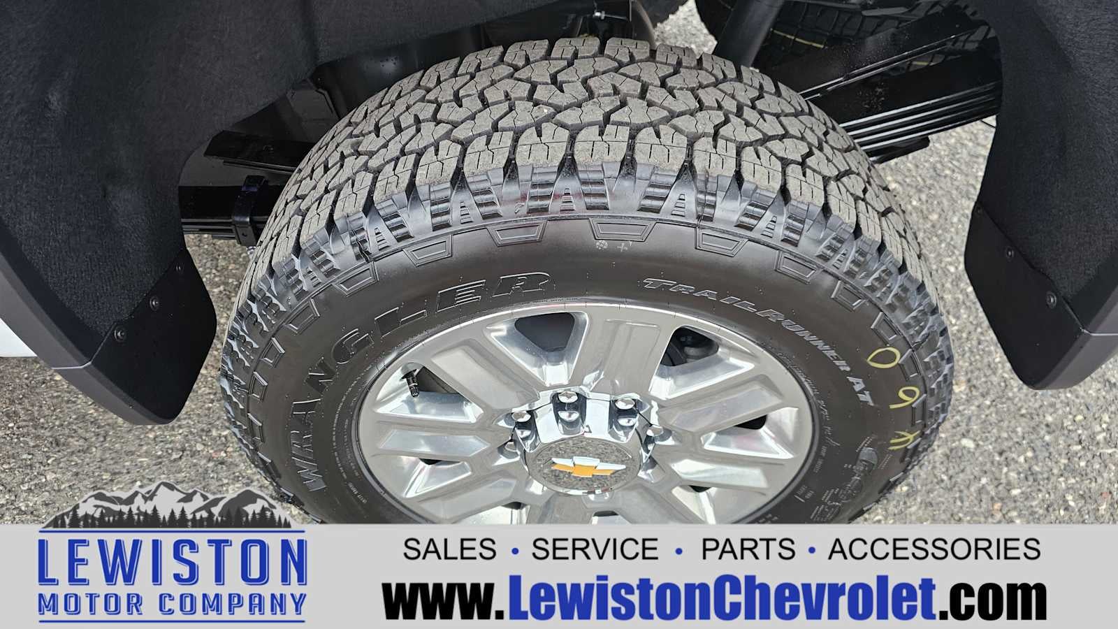 2025 Chevrolet Silverado 3500 HD High Country