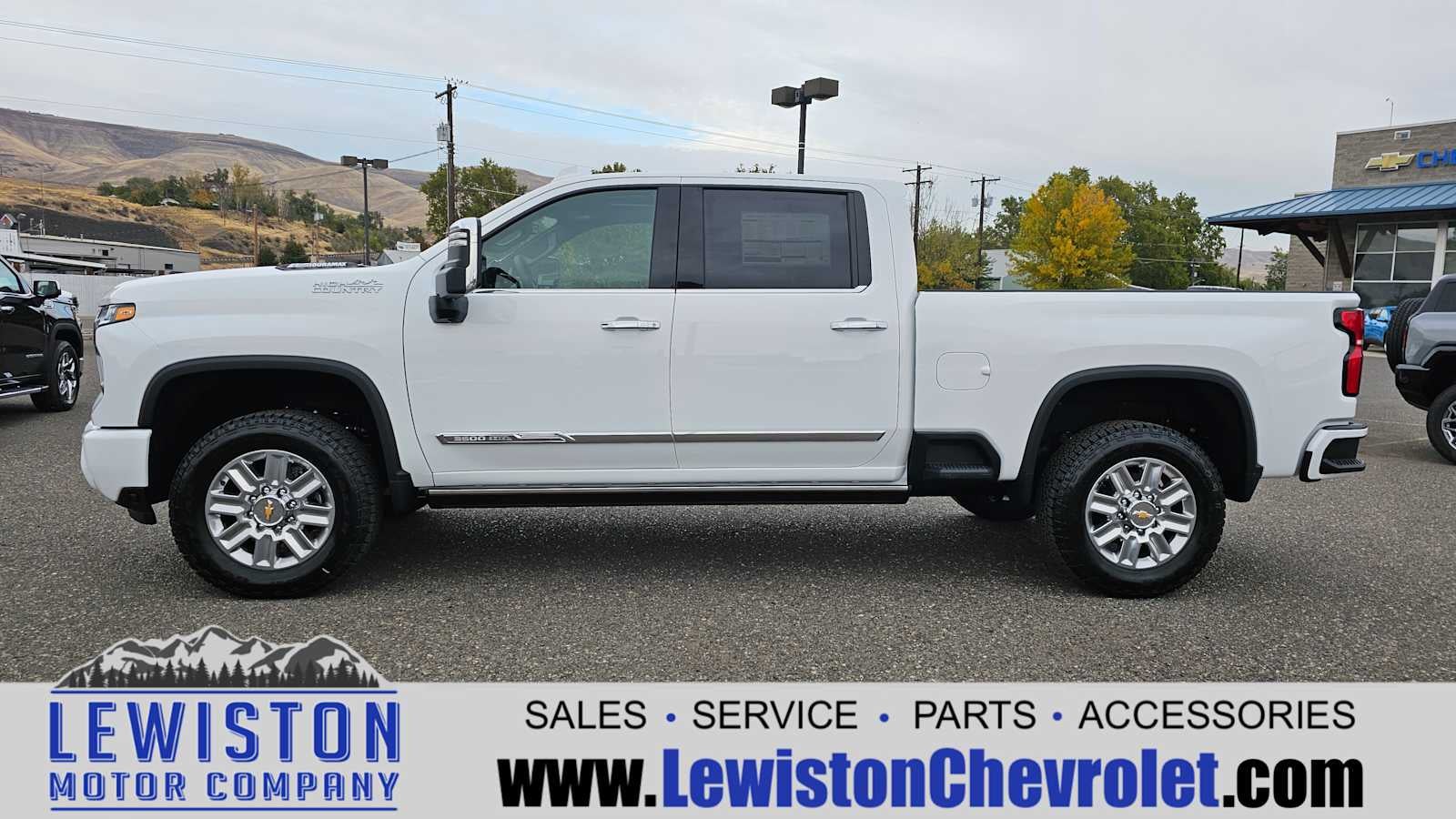 2025 Chevrolet Silverado 3500 HD High Country