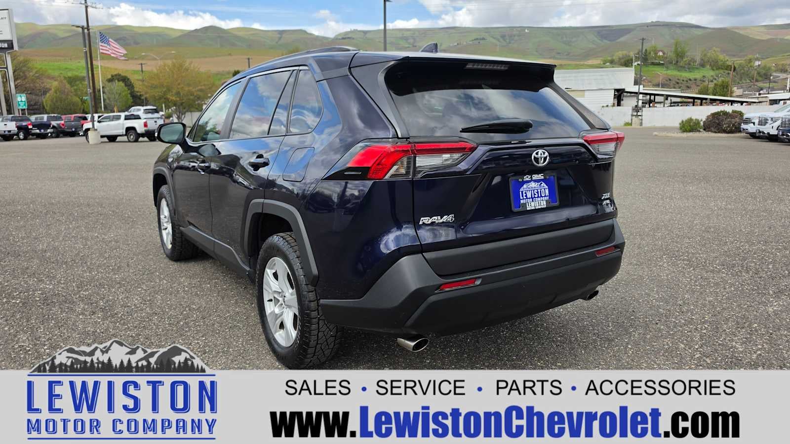 2021 Toyota RAV4 XLE