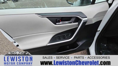 2021 Toyota RAV4 Hybrid XLE