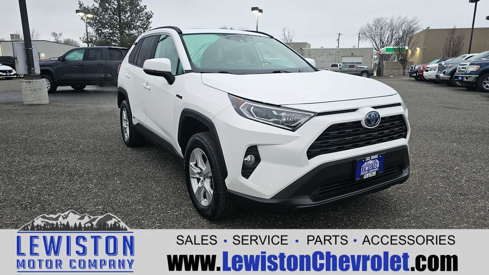 2021 Toyota RAV4 Hybrid XLE