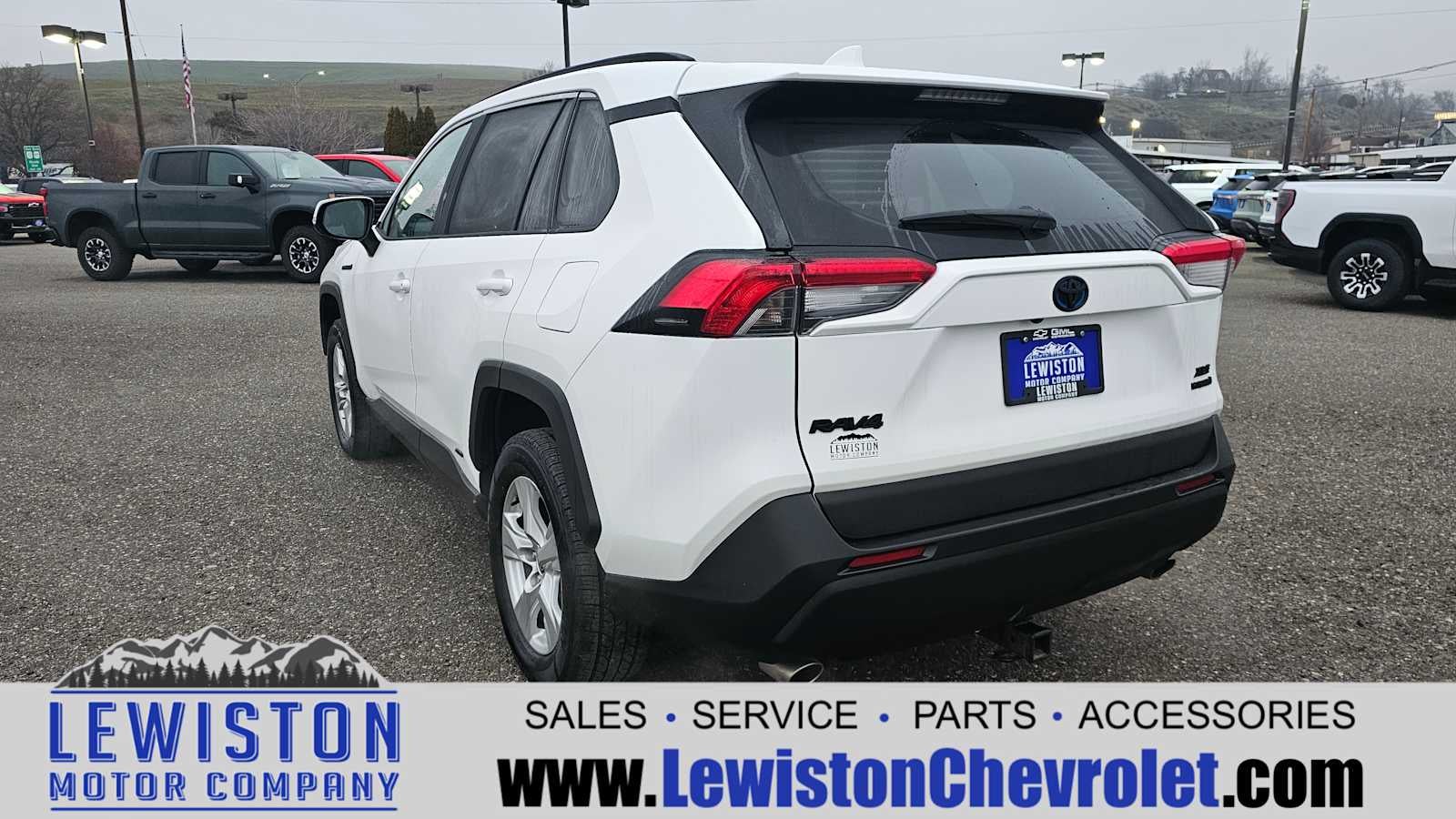 2021 Toyota RAV4 Hybrid XLE