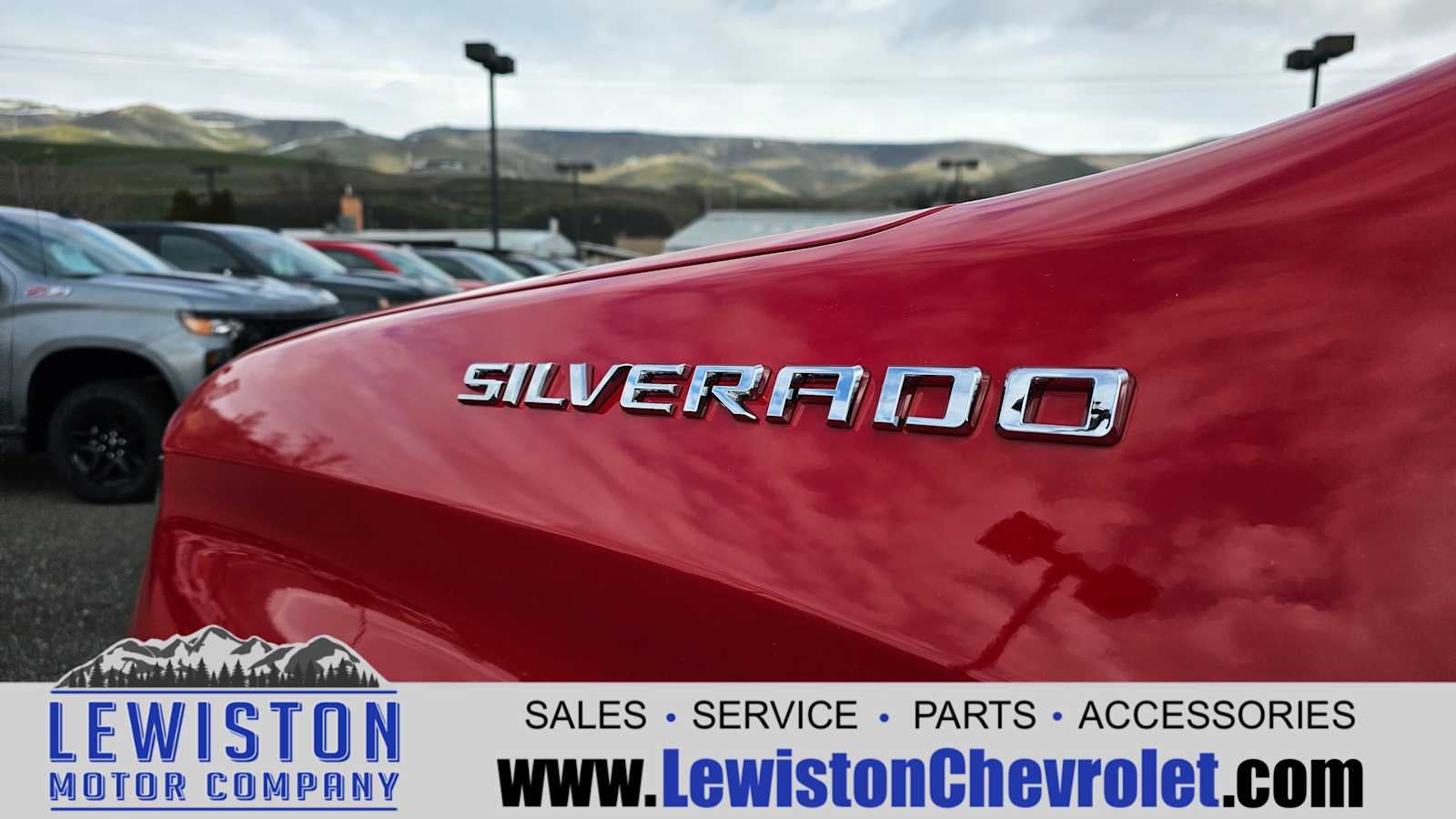 2025 Chevrolet Silverado 1500 LT