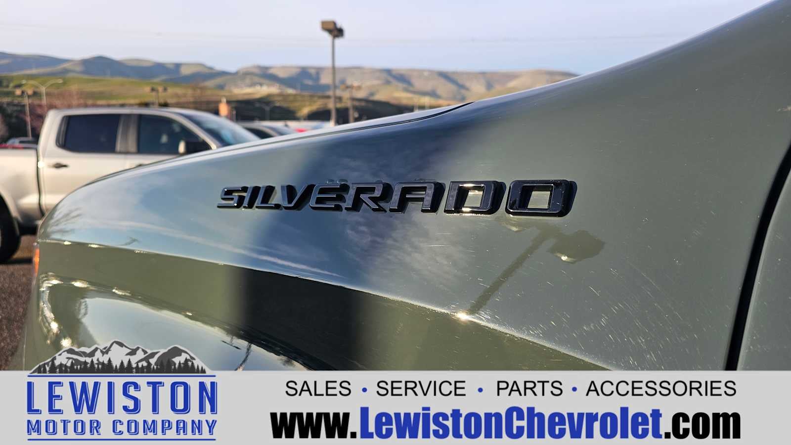 2025 Chevrolet Silverado 1500 LT