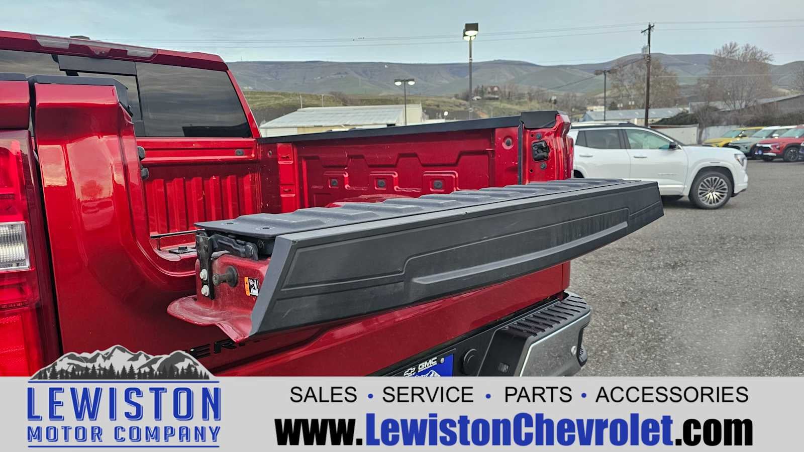 2023 Chevrolet Silverado 1500 LTZ