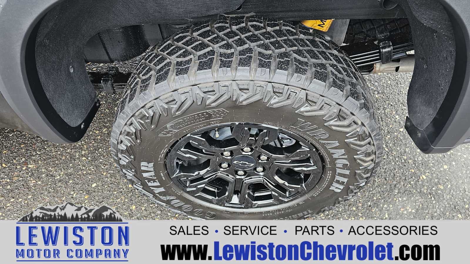 2025 Chevrolet Silverado 1500 ZR2