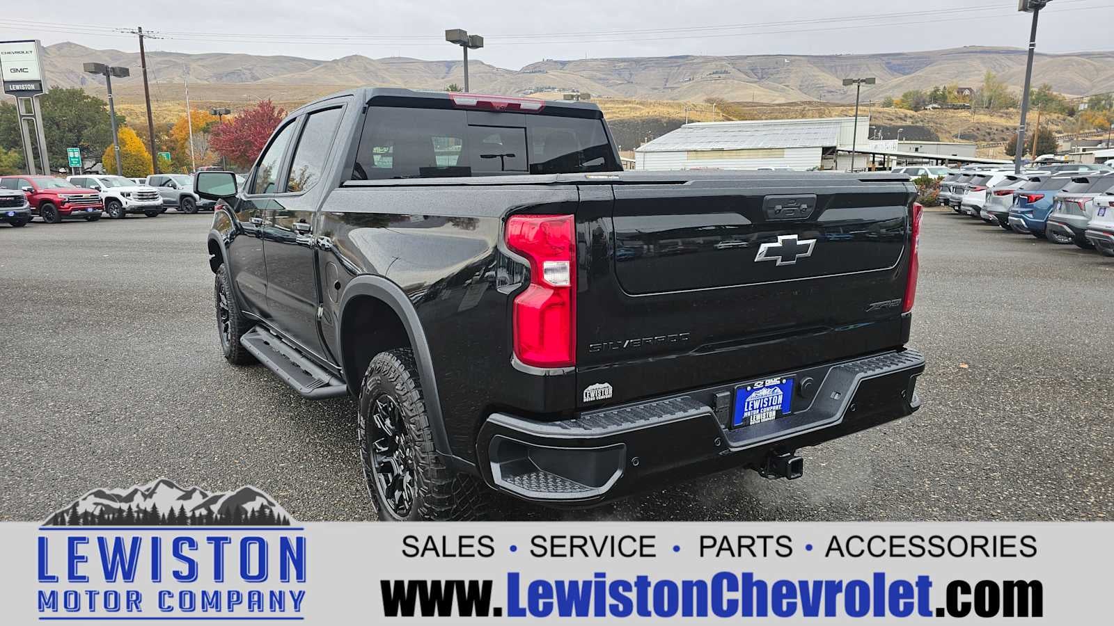 2025 Chevrolet Silverado 1500 ZR2