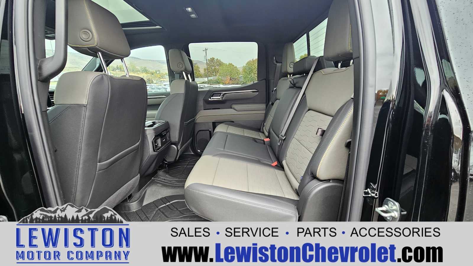 2025 Chevrolet Silverado 1500 ZR2