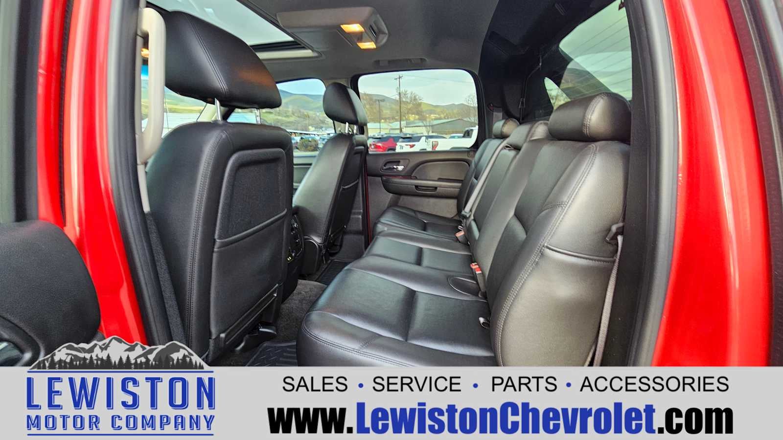 2012 Chevrolet Avalanche LTZ