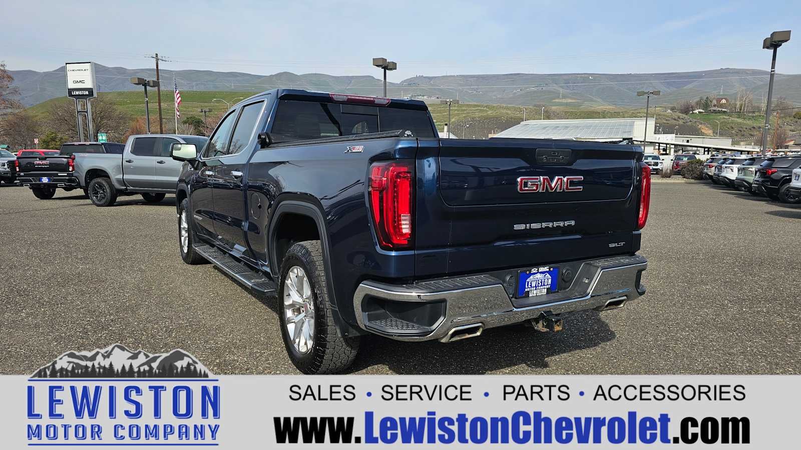 2020 GMC Sierra 1500 SLT