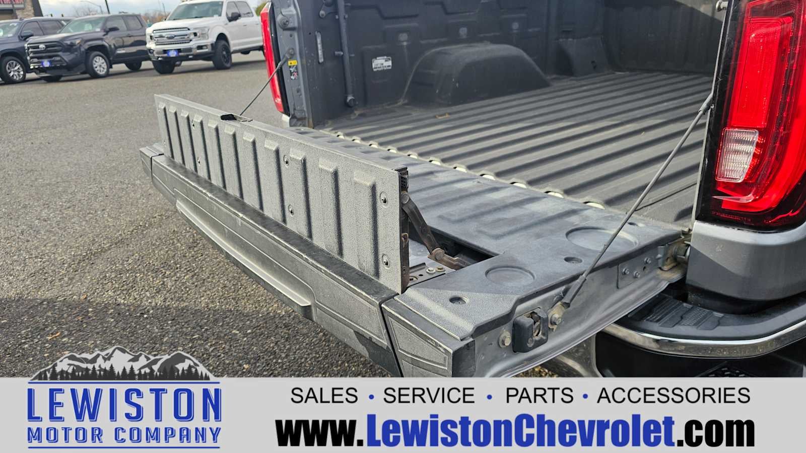 2019 GMC Sierra 1500 SLT