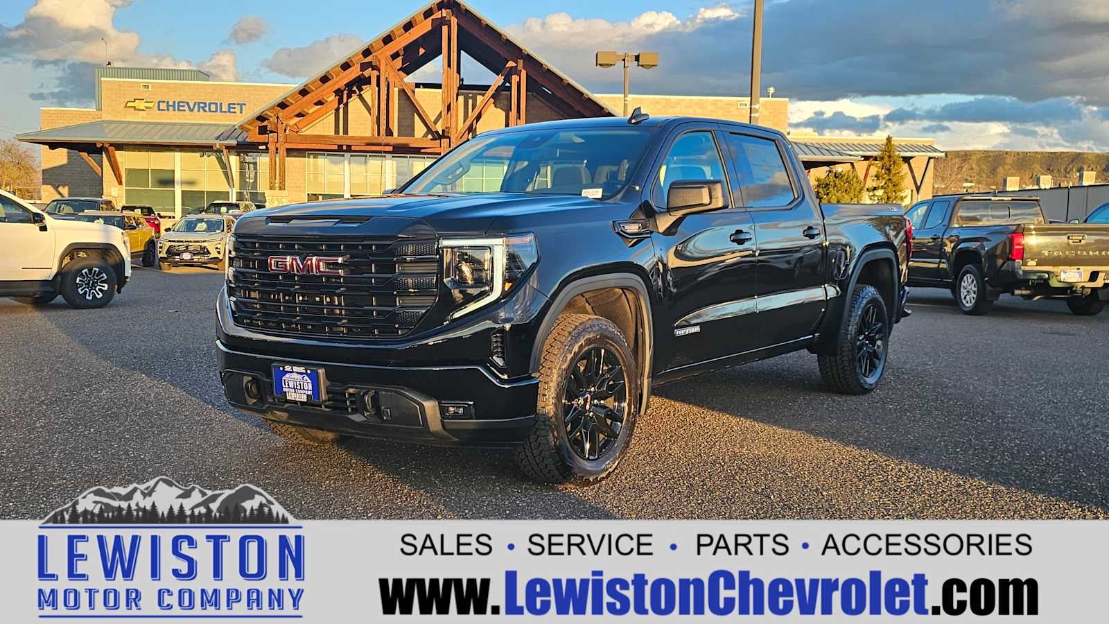 2026 GMC Sierra 1500 Elevation