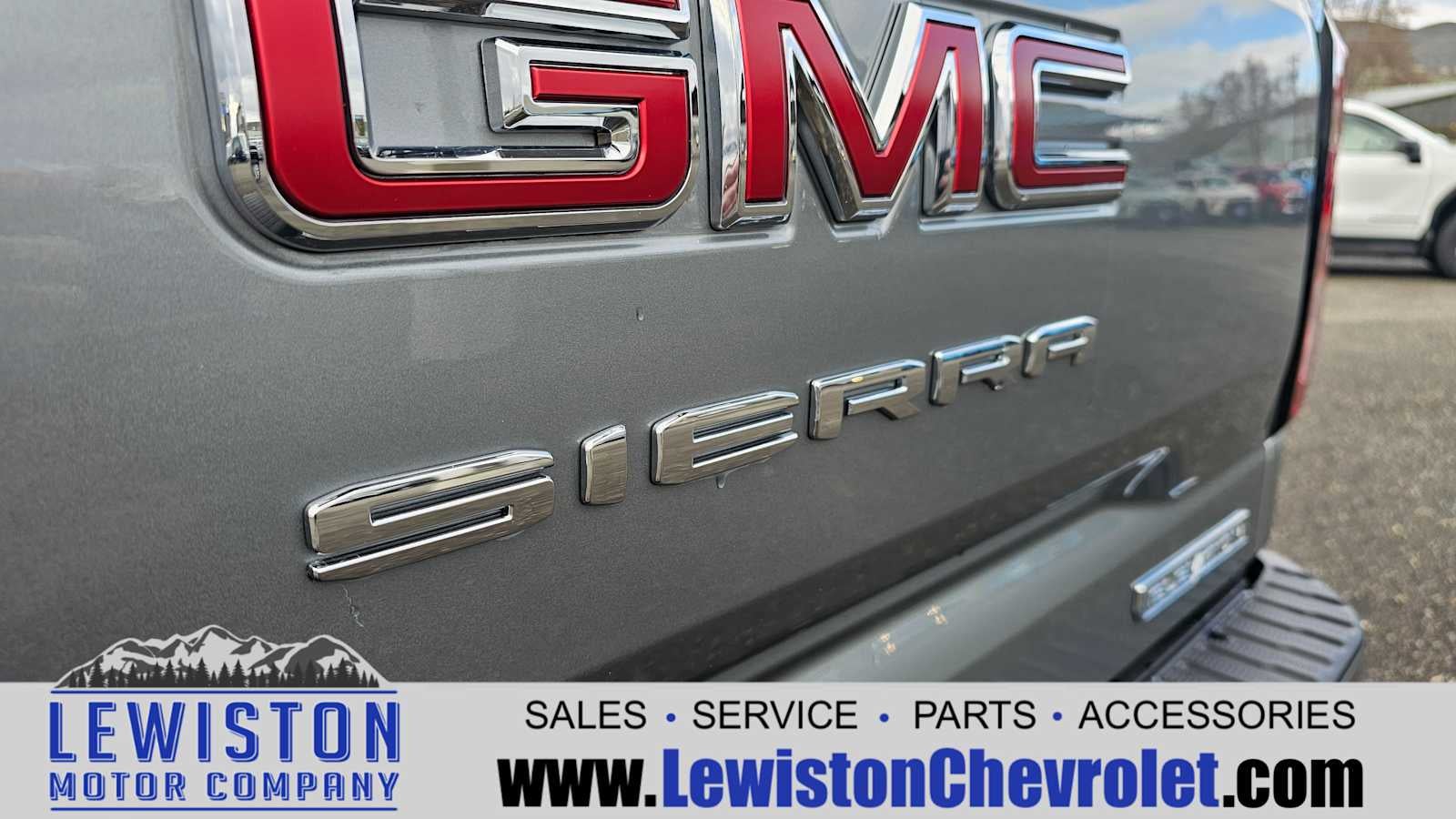 2026 GMC Sierra 1500 Elevation