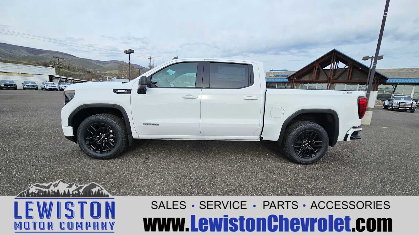 2026 GMC Sierra 1500 Elevation