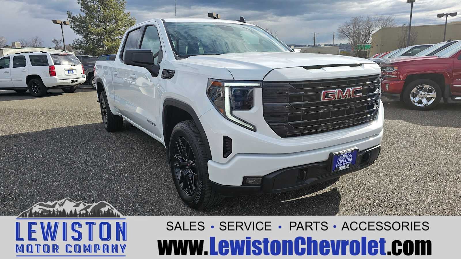 2024 GMC Sierra 1500 Elevation