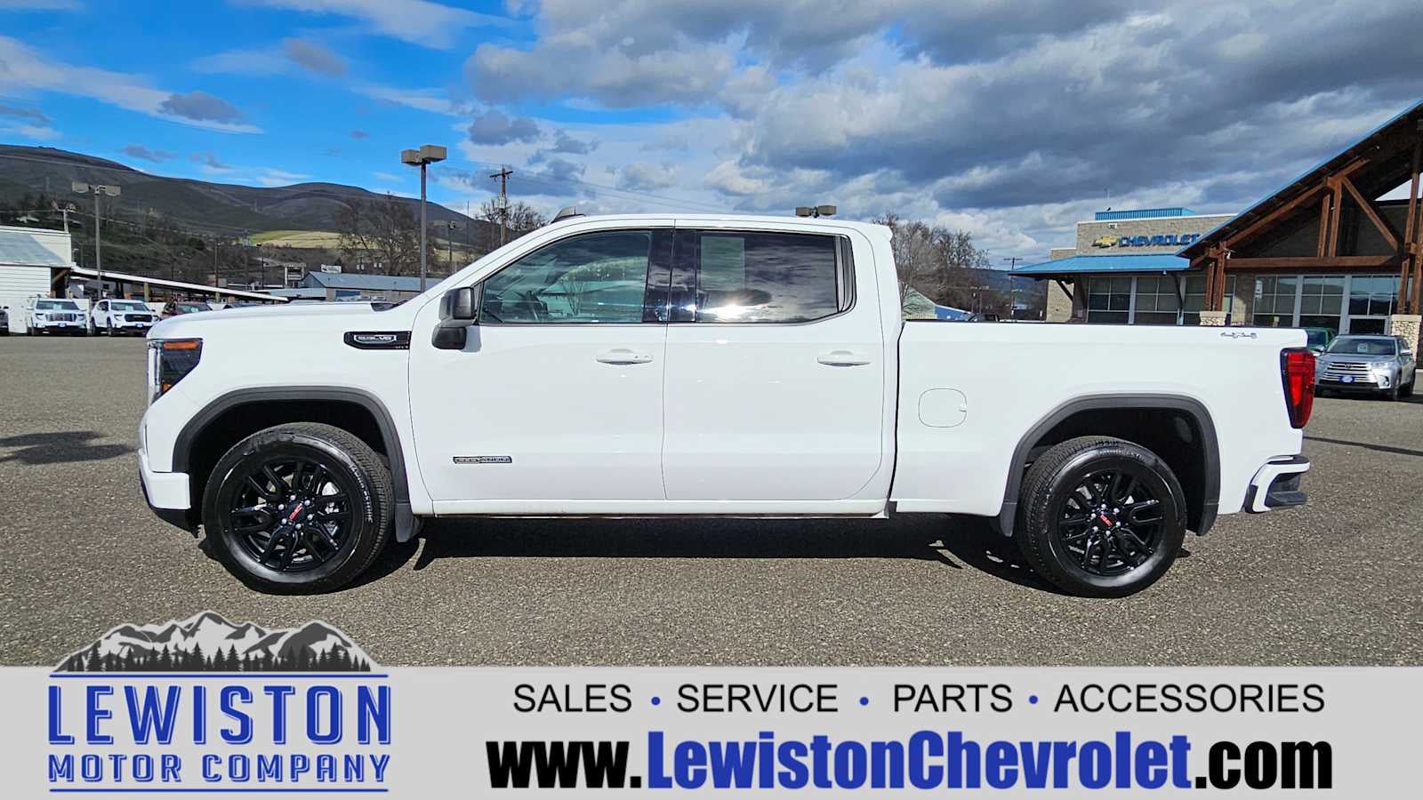 2024 GMC Sierra 1500 Elevation