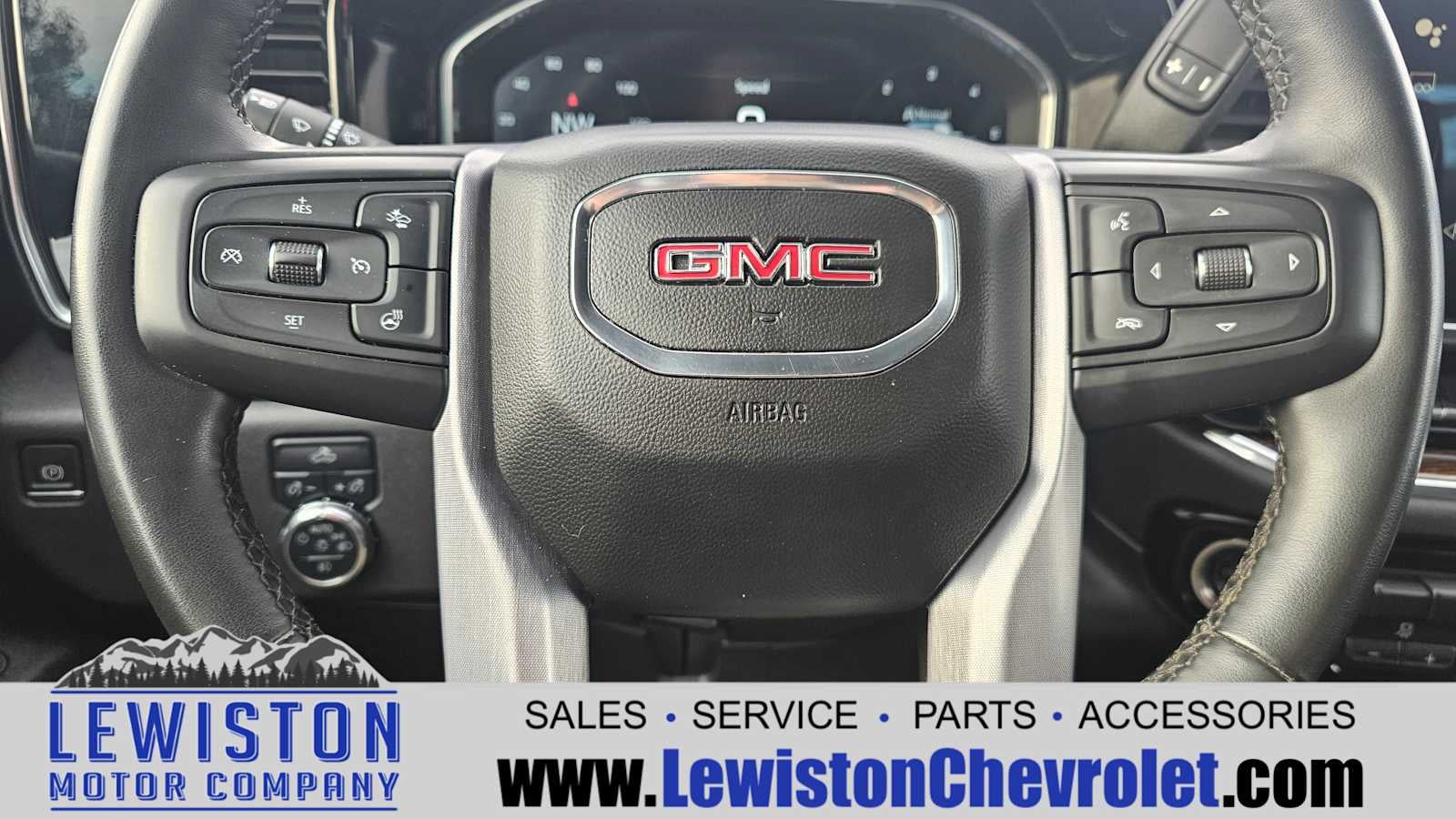 2023 GMC Sierra 1500 Elevation