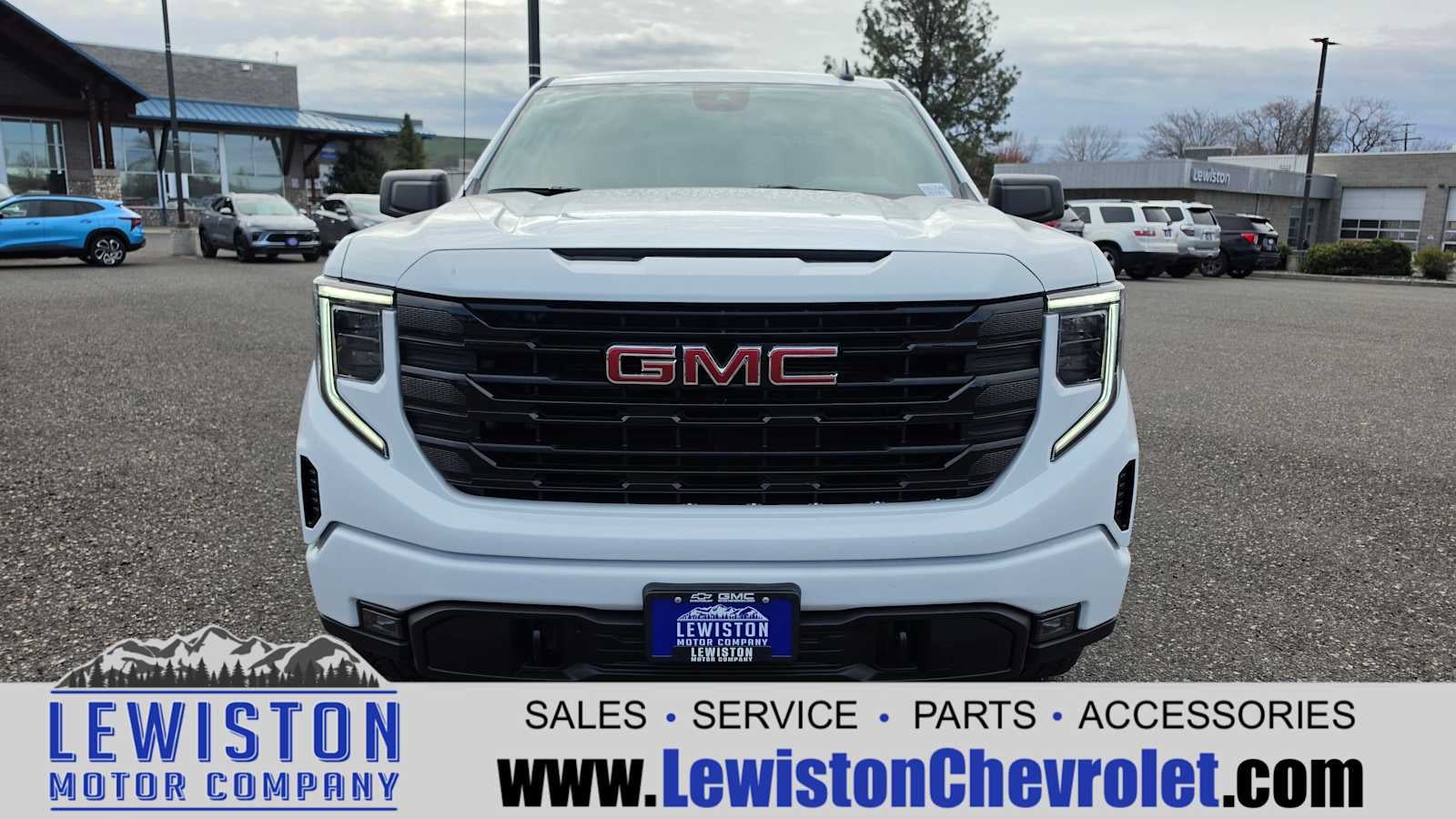 2023 GMC Sierra 1500 Elevation