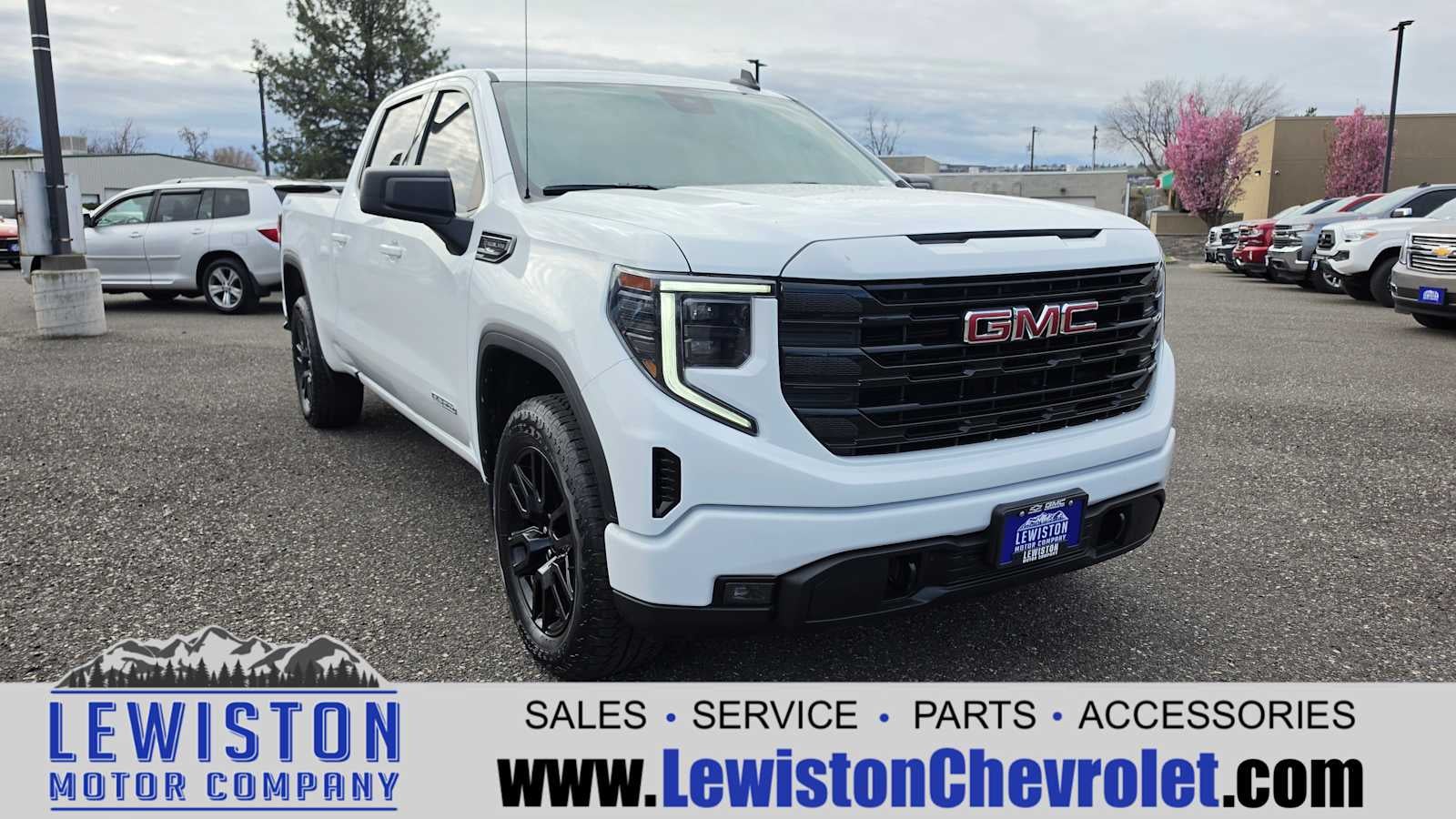 2023 GMC Sierra 1500 Elevation