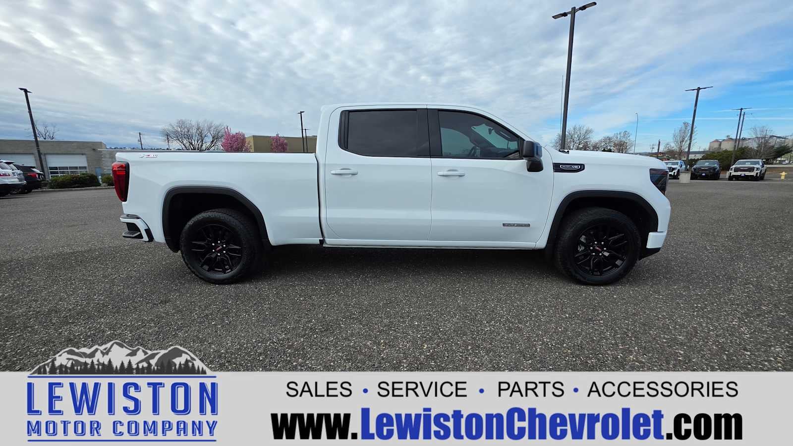 2023 GMC Sierra 1500 Elevation