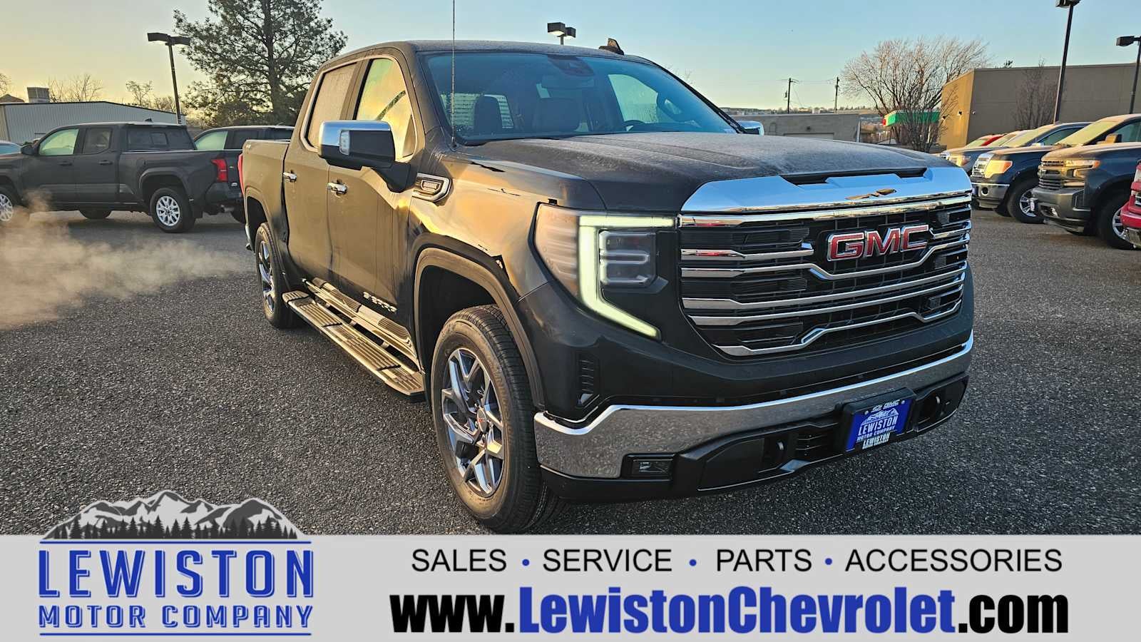 2026 GMC Sierra 1500 SLT