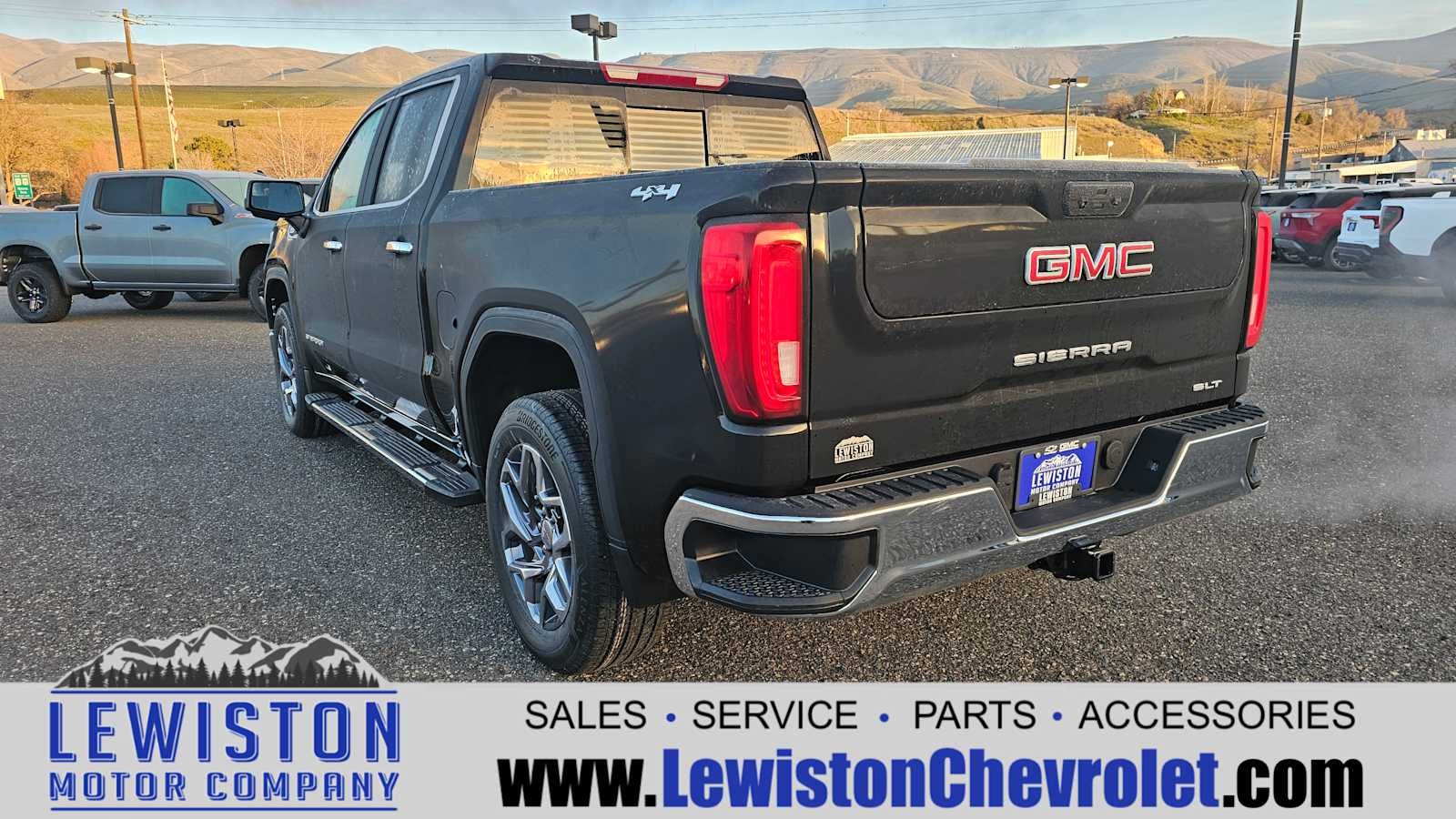 2026 GMC Sierra 1500 SLT