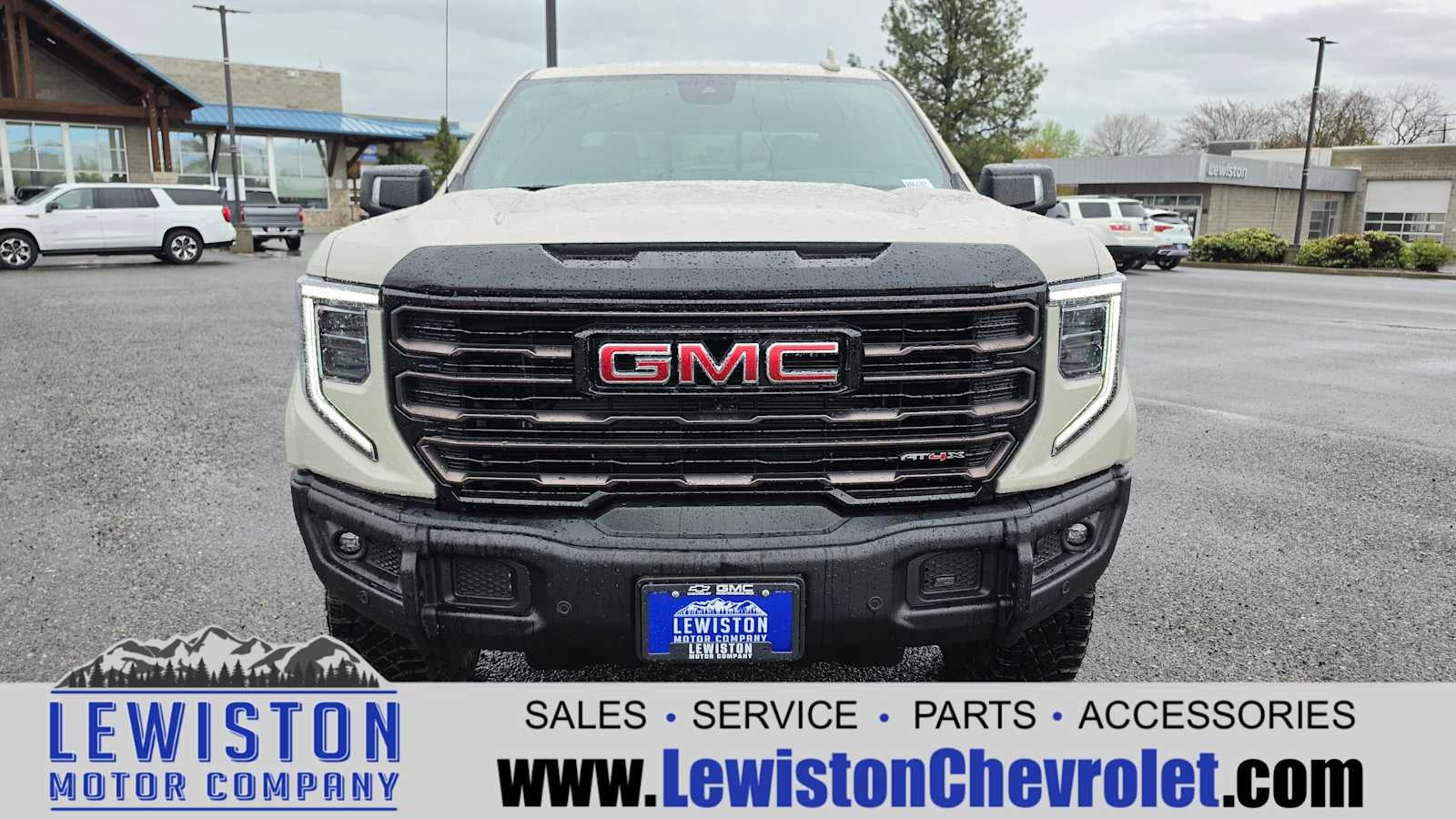 2026 GMC Sierra 1500 AT4X